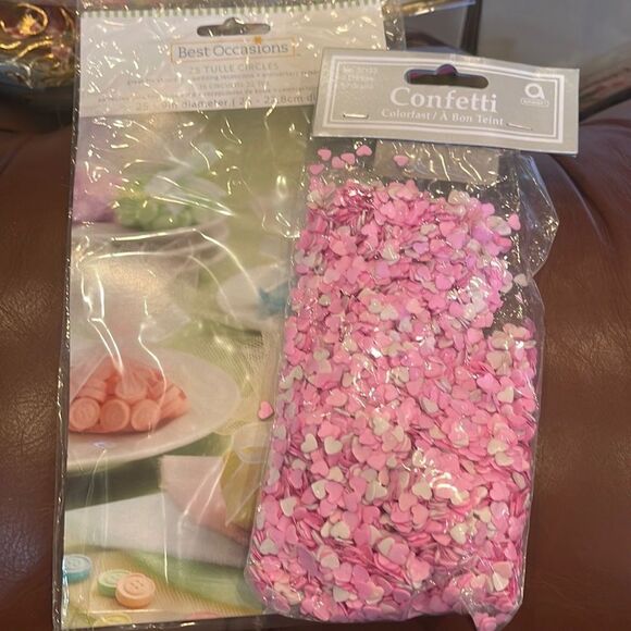 TULLE & Heart Confetti perfect for party table decor! - Picture 10 of 10
